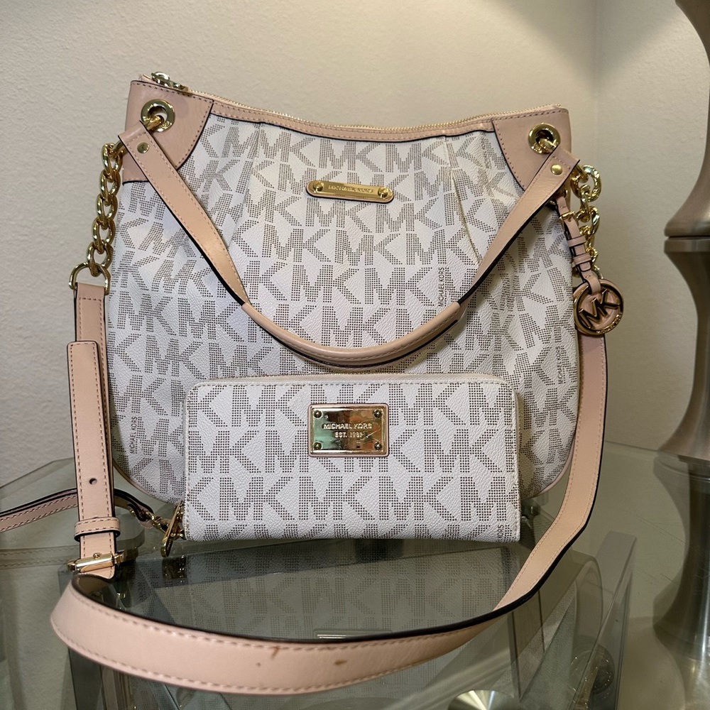 Michael Kors Cream and Tan Shoulder Bag and Wallet Set